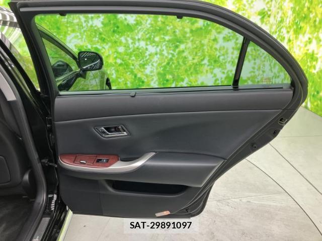 Toyota CROWN MAJESTA 2013-06 8754497-4