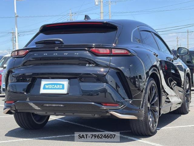 Toyota CROWN 2024-11 8752583-2