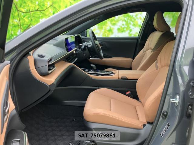 Toyota CROWN 2024-10 8754517-5