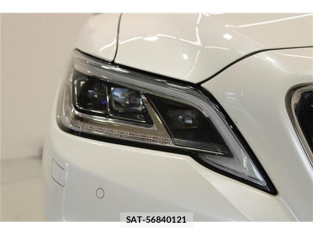 Toyota CROWN 2018-06 8752359-16