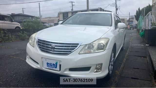 Toyota CROWN 2009-04 8753572-0