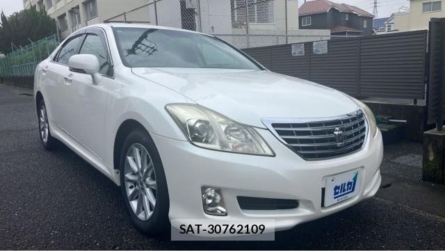 Toyota CROWN 2009-04 8753572-11