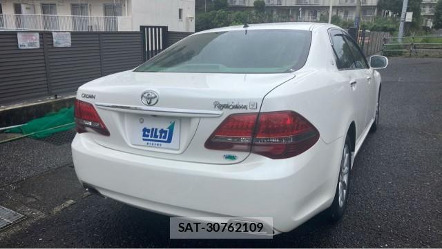 Toyota CROWN 2009-04 8753572-12