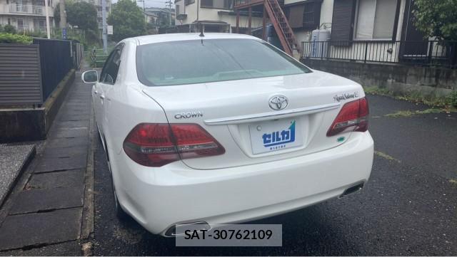 Toyota CROWN 2009-04 8753572-13