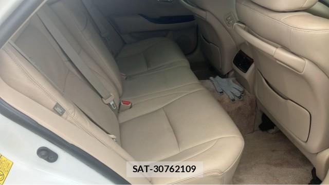 Toyota CROWN 2009-04 8753572-6