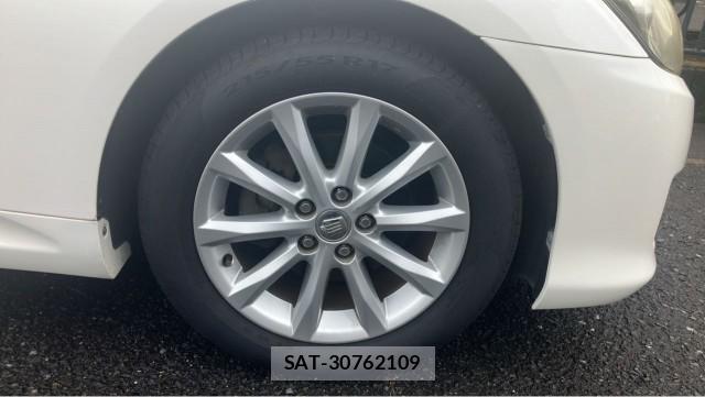 Toyota CROWN 2009-04 8753572-8