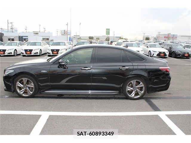 Toyota CROWN 2018-07 8753907-13