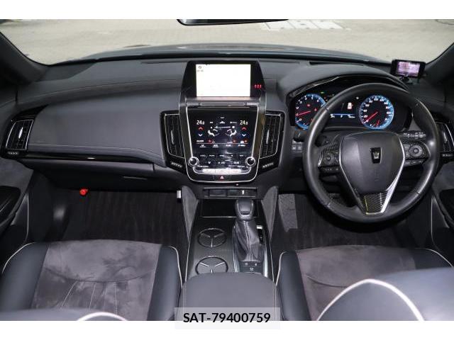 Toyota CROWN 2019-11 8753998-13