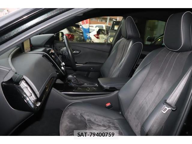 Toyota CROWN 2019-11 8753998-14