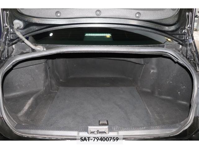 Toyota CROWN 2019-11 8753998-19