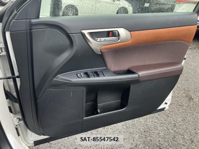 Lexus CT 2019-03 8753373-12