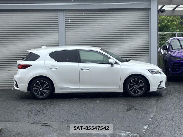 Lexus CT 2019-03 8753373-14
