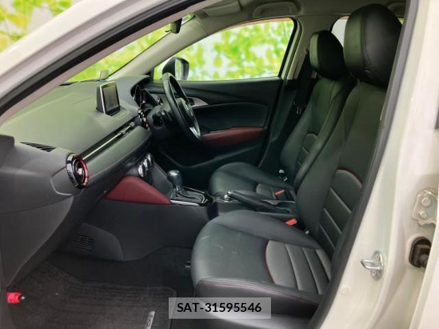 Mazda CX-3 2015-08 8753070-4