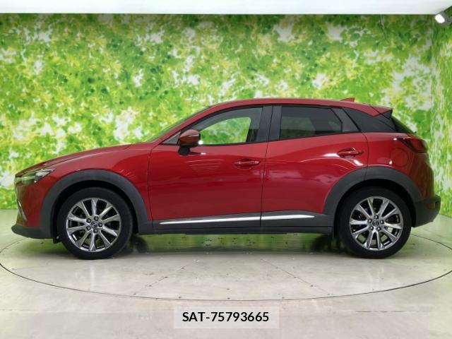 Mazda CX-3 2017-02 8753090-1