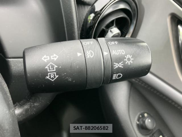 Mazda CX-3 2018-05 8753490-14