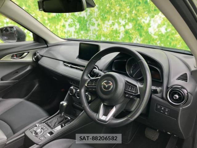Mazda CX-3 2018-05 8753490-3