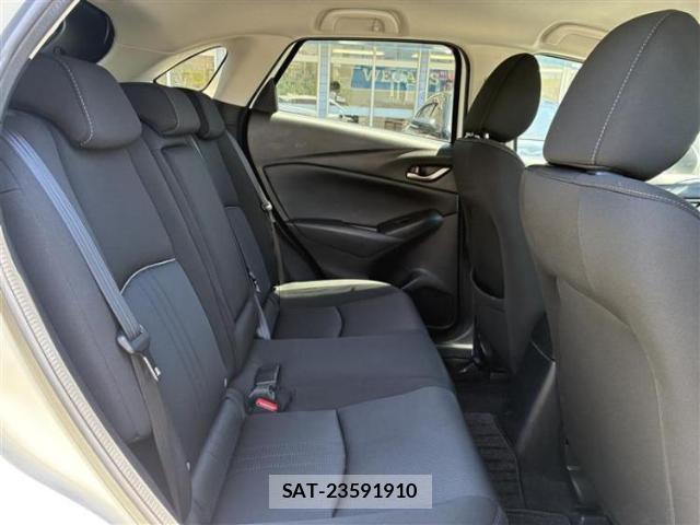 Mazda CX-3 2020-07 8754564-5