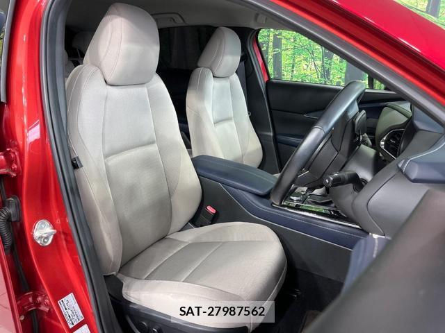 Mazda CX-30 2020-01 8752285-8