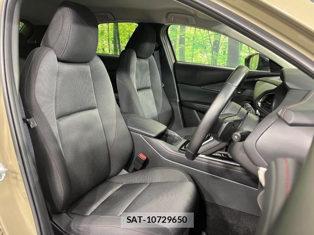 Mazda CX-30 2024-05 8752286-8