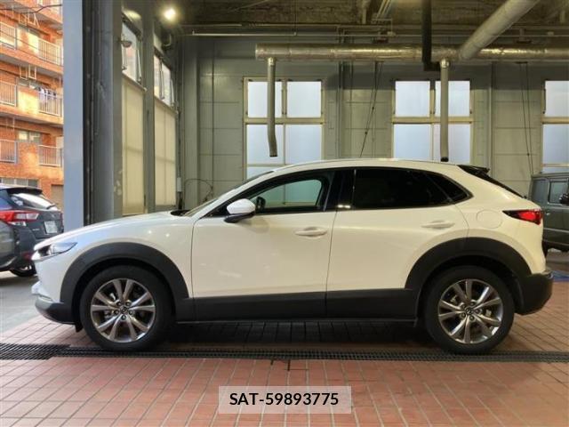 Mazda CX-30 2022-07 8753071-1