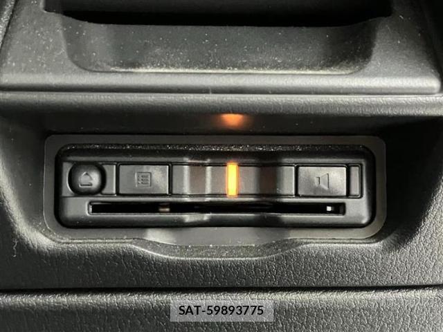 Mazda CX-30 2022-07 8753071-13