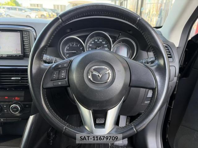 Mazda CX-5 2013-07 8752310-13