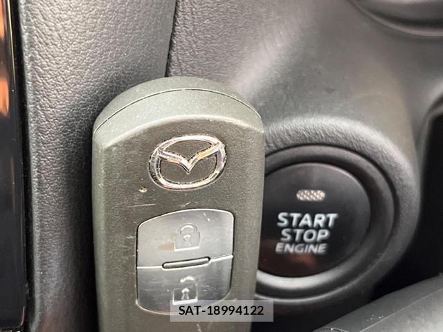 Mazda CX-5 2014-01 8752350-4