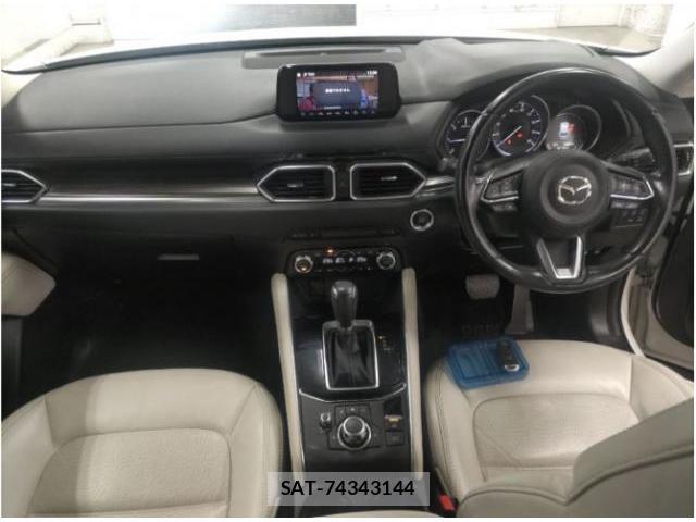 Mazda CX-5 2017-10 8754207-2