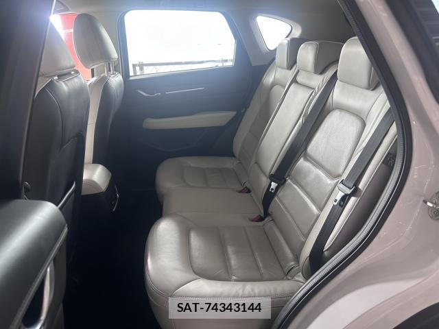 Mazda CX-5 2017-10 8754207-9