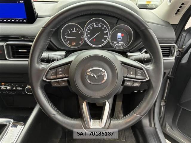 Mazda CX-5 2017-03 8754357-11