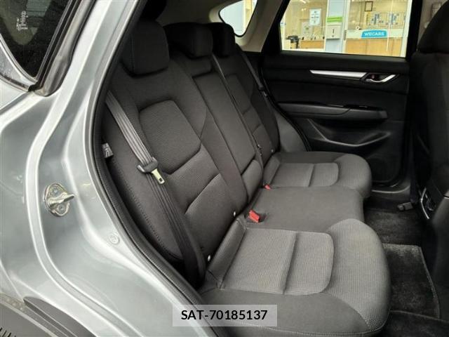 Mazda CX-5 2017-03 8754357-6