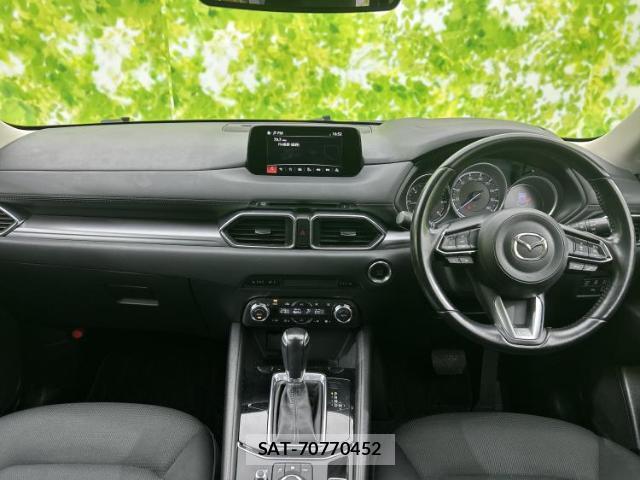 Mazda CX-5 2018-02 8754459-8