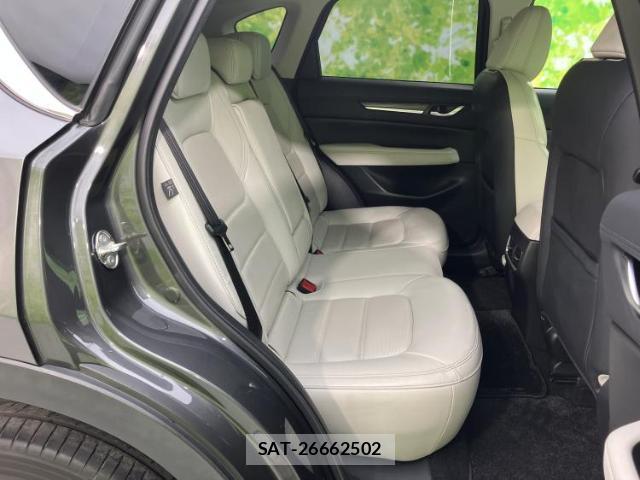 Mazda CX-5 2019-08 8754633-4