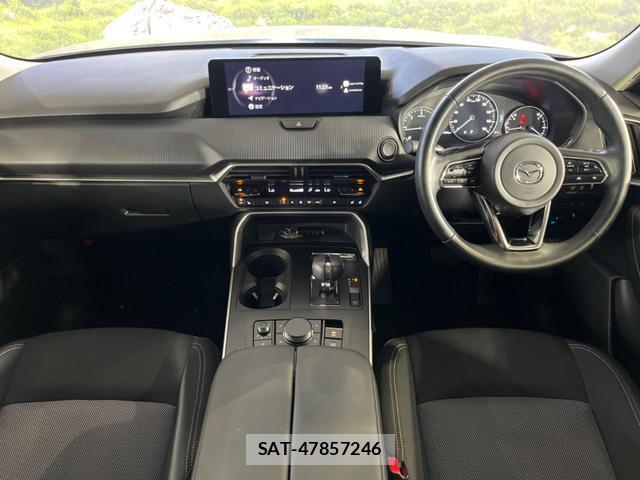Mazda CX-60 2023-03 8752825-2