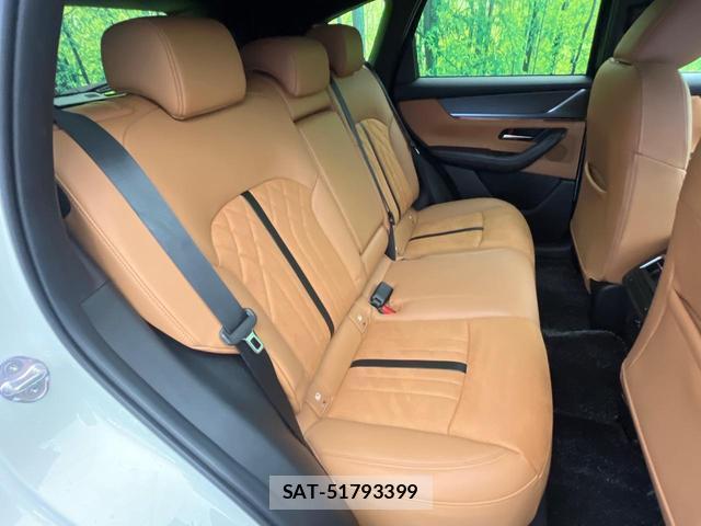 Mazda CX-60 2023-08 8754226-8