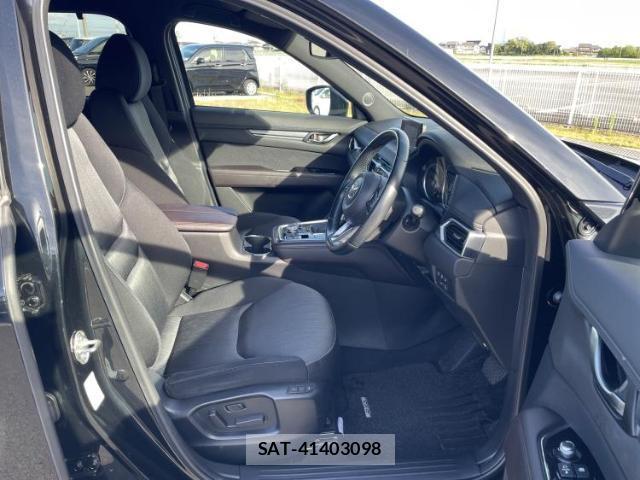 Mazda CX-8 2019-03 8753025-3