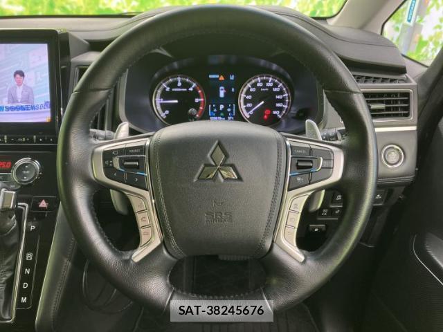 Mitsubishi DELICA 2022-11 8752882-14