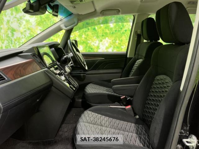 Mitsubishi DELICA 2022-11 8752882-6