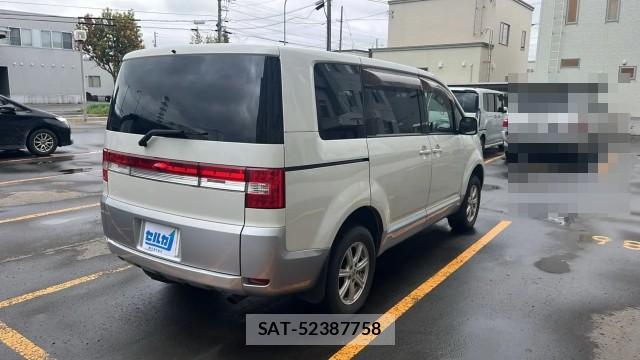 Mitsubishi DELICA 2012-01 8753556-13