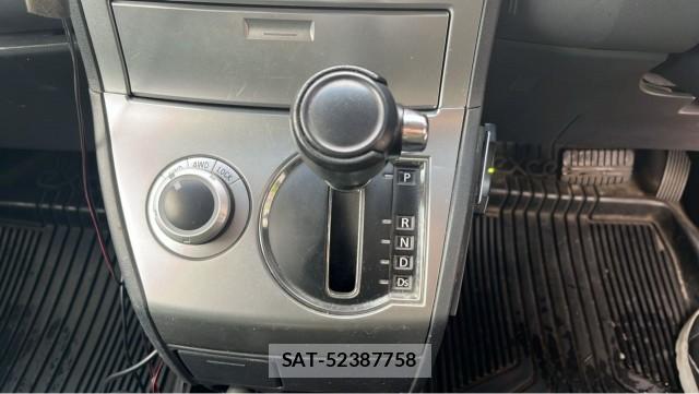 Mitsubishi DELICA 2012-01 8753556-14