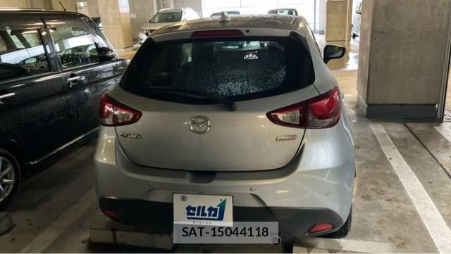 Mazda DEMIO 2017-12 8753610-1