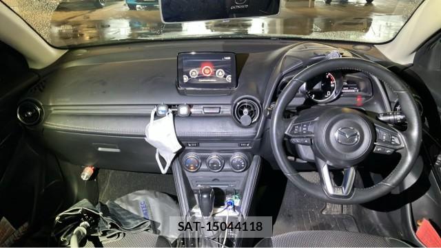 Mazda DEMIO 2017-12 8753610-2