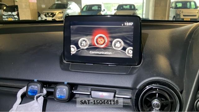 Mazda DEMIO 2017-12 8753610-4