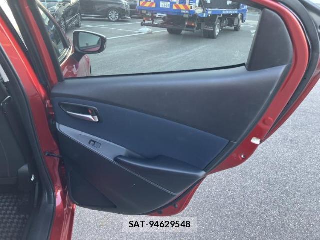 Mazda DEMIO 2016-03 8753931-4