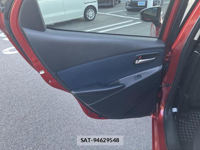 Mazda DEMIO 2016-03 8753931-6