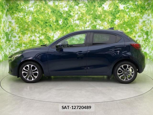 Mazda DEMIO 2016-03 8754370-1