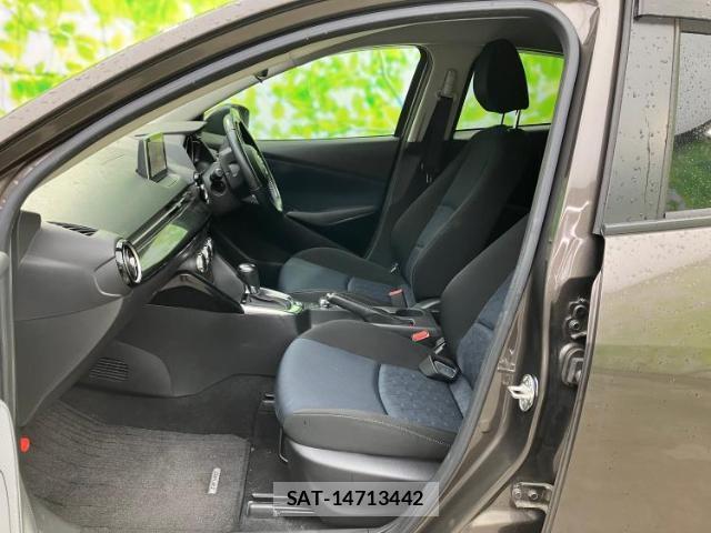 Mazda DEMIO 2015-05 8754382-5