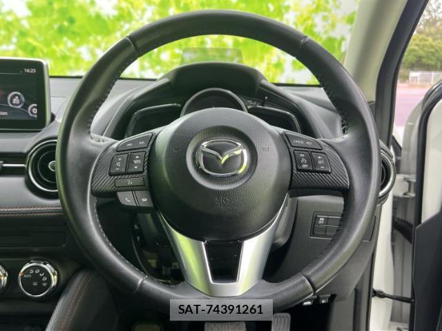 Mazda DEMIO 2015-08 8754445-11
