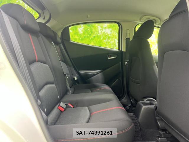 Mazda DEMIO 2015-08 8754445-4