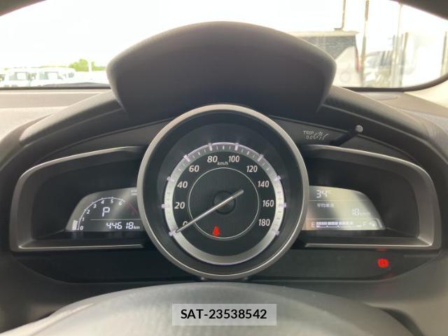 Mazda DEMIO 2016-05 8754597-12